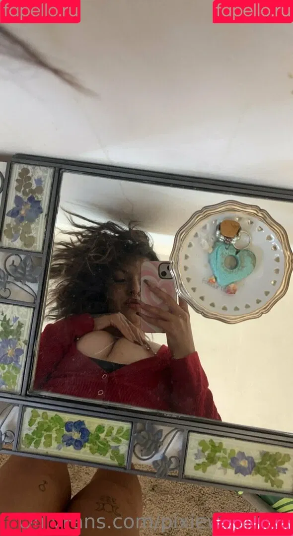 pixiewinn222 Onlyfans Photo Gallery 