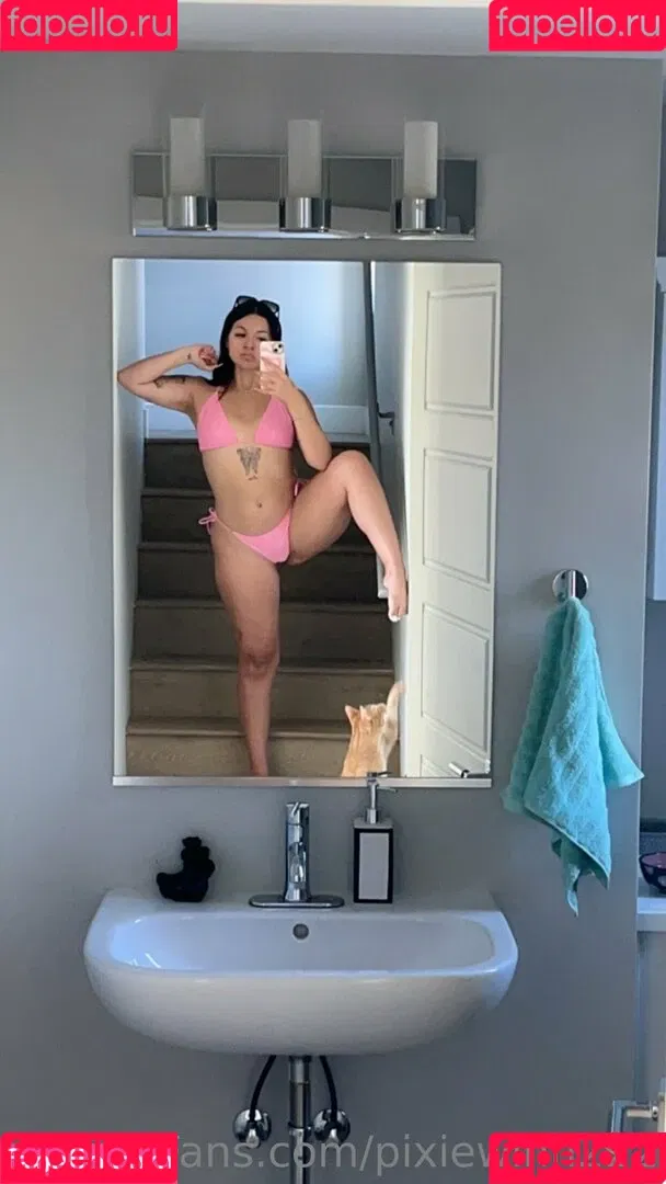 pixiewinn222 Onlyfans Photo Gallery 