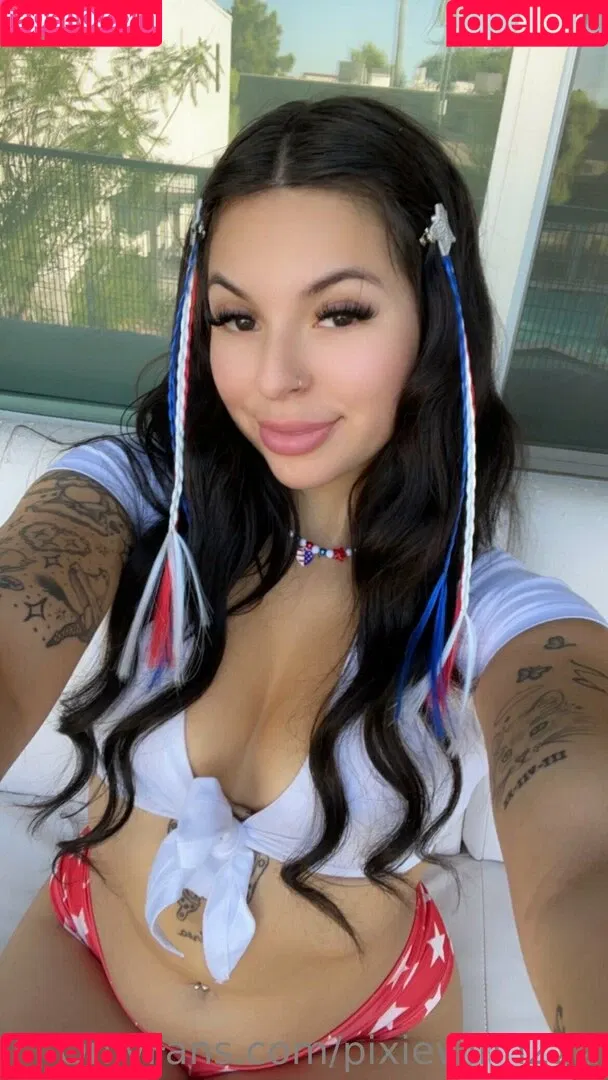 pixiewinn222 Onlyfans Photo Gallery 