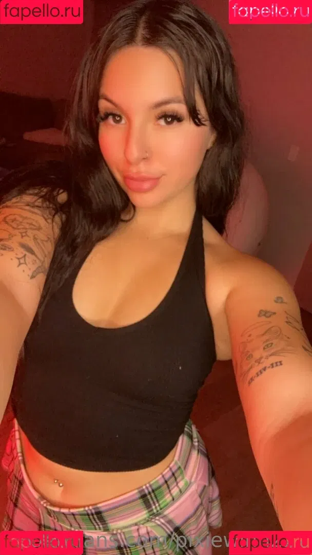 pixiewinn222 Onlyfans Photo Gallery 