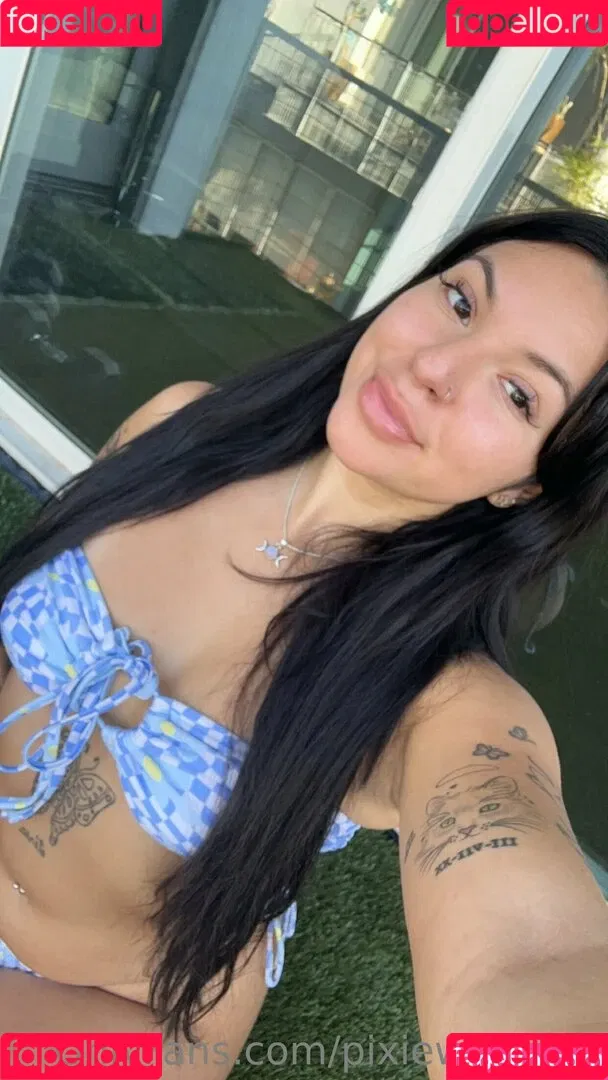 pixiewinn222 Onlyfans Photo Gallery 
