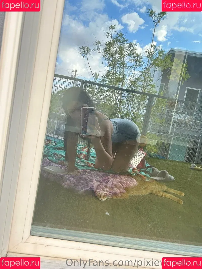 pixiewinn222 Onlyfans Photo Gallery 