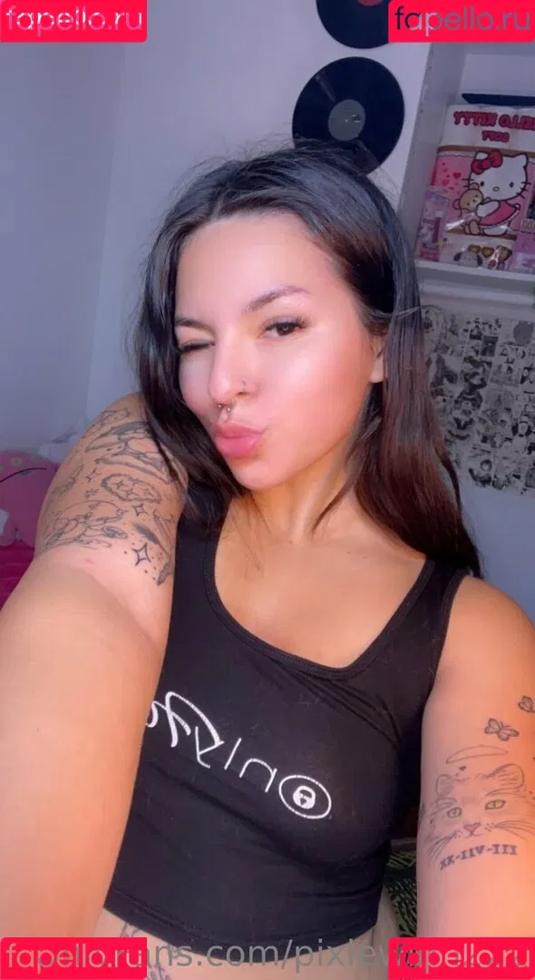 pixiewinn222 Onlyfans Photo Gallery 
