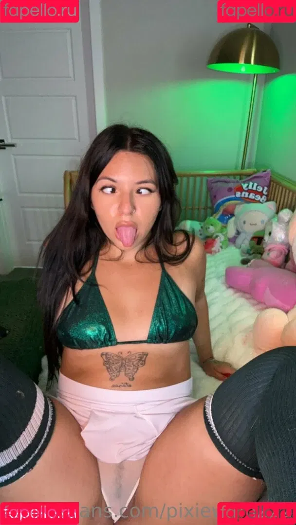 pixiewinn222 Onlyfans Photo Gallery 