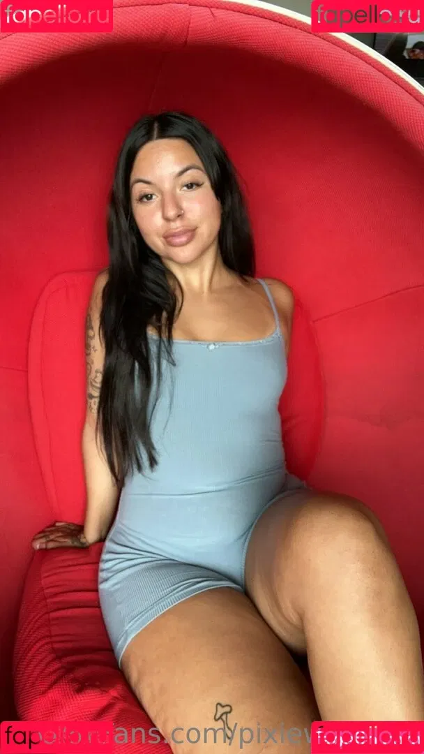 pixiewinn222 Onlyfans Photo Gallery 