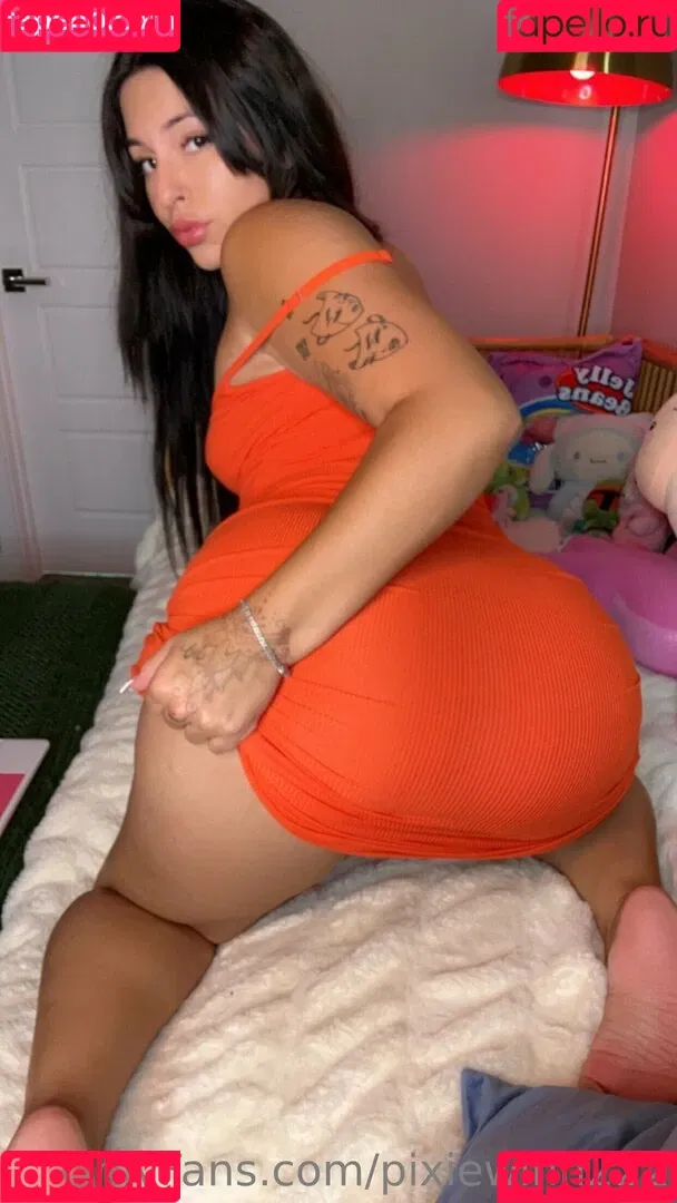 pixiewinn222 Onlyfans Photo Gallery 