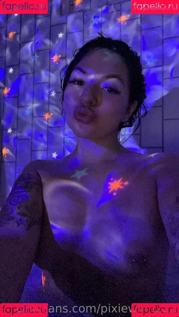 pixiewinn222 Onlyfans Photo Gallery 