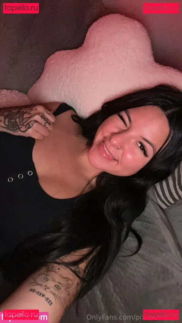 pixiewinn222 Onlyfans Photo Gallery 