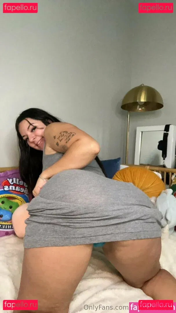 pixiewinn222 Onlyfans Photo Gallery 