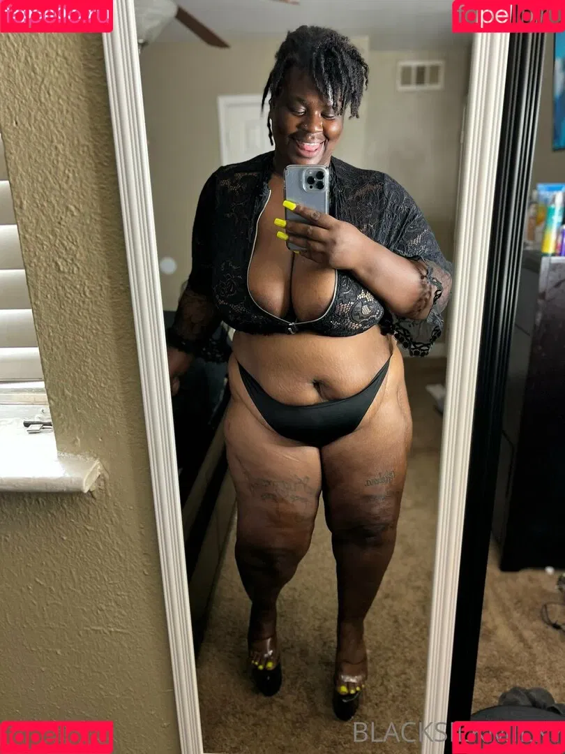 sexyblacksilkp1 Onlyfans Photo Gallery 