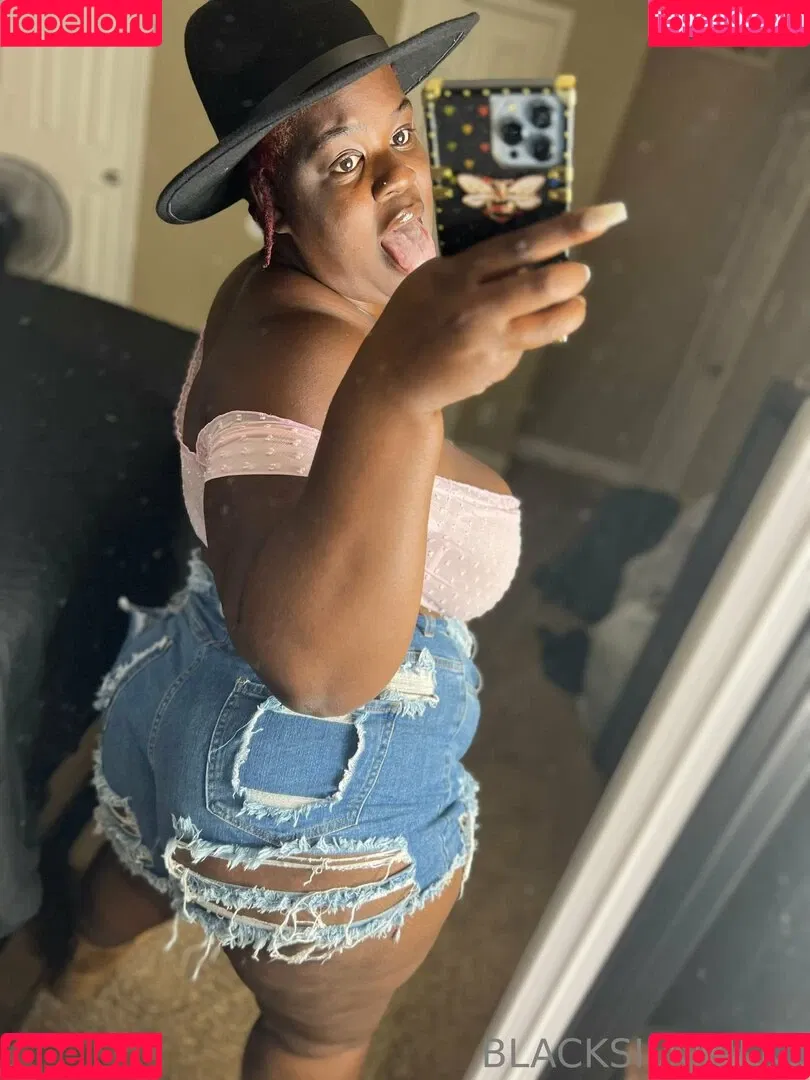 sexyblacksilkp1 Onlyfans Photo Gallery 