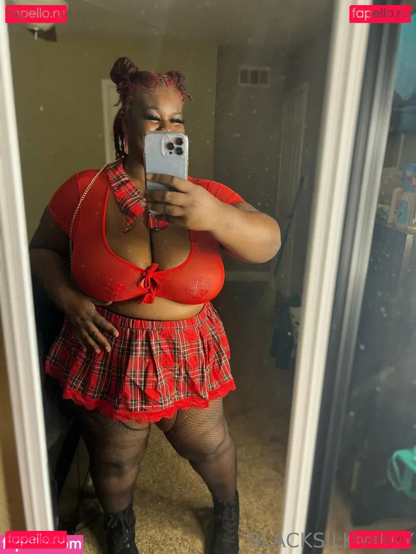 sexyblacksilkp1 Onlyfans Photo Gallery 