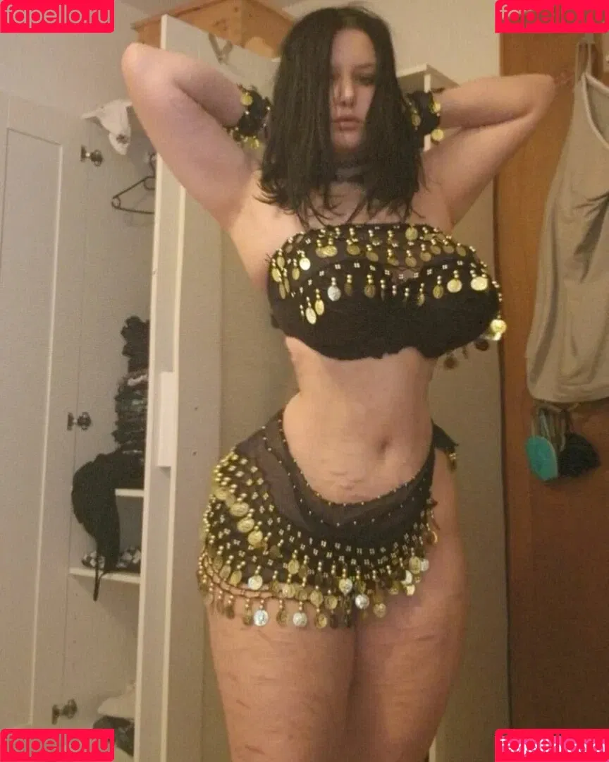 thethreeheadedsnake Onlyfans Photo Gallery 