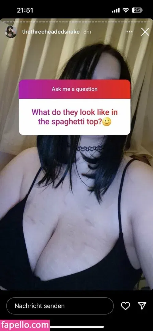 thethreeheadedsnake Onlyfans Photo Gallery 