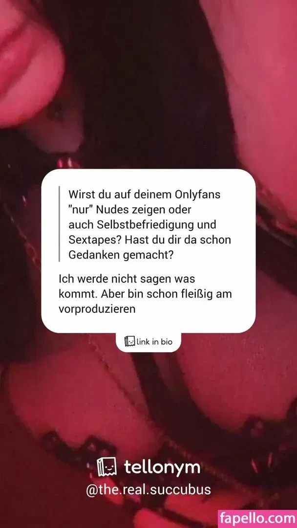 thethreeheadedsnake Onlyfans Photo Gallery 