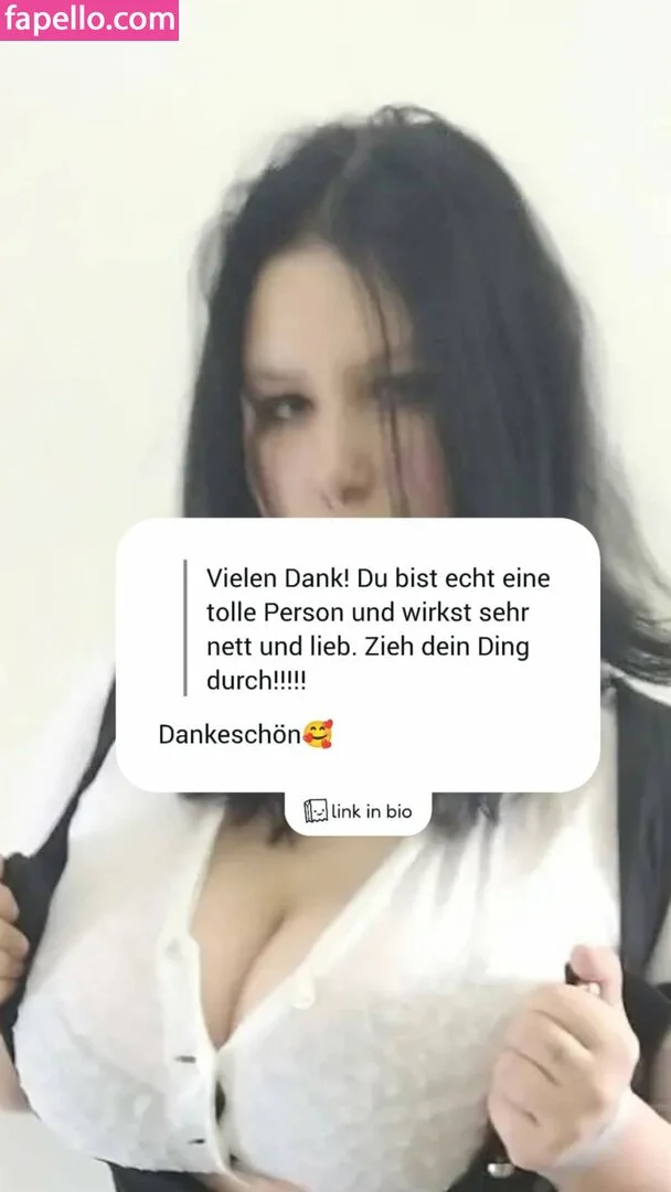 thethreeheadedsnake Onlyfans Photo Gallery 