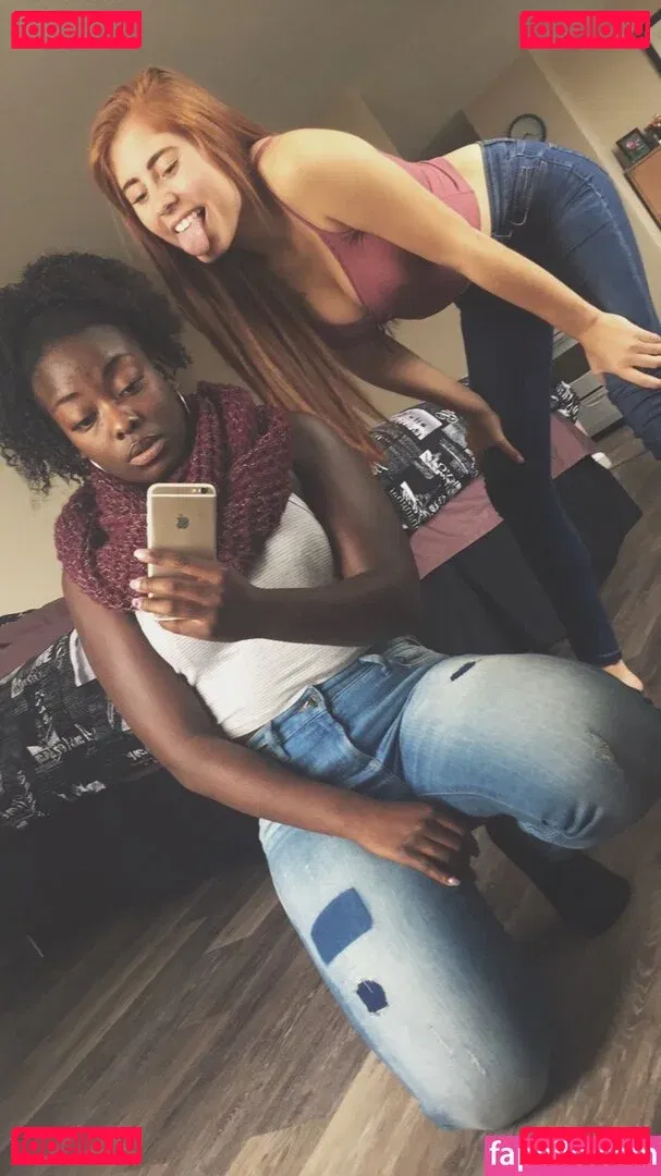 Colleen Marcoux Onlyfans Photo Gallery 