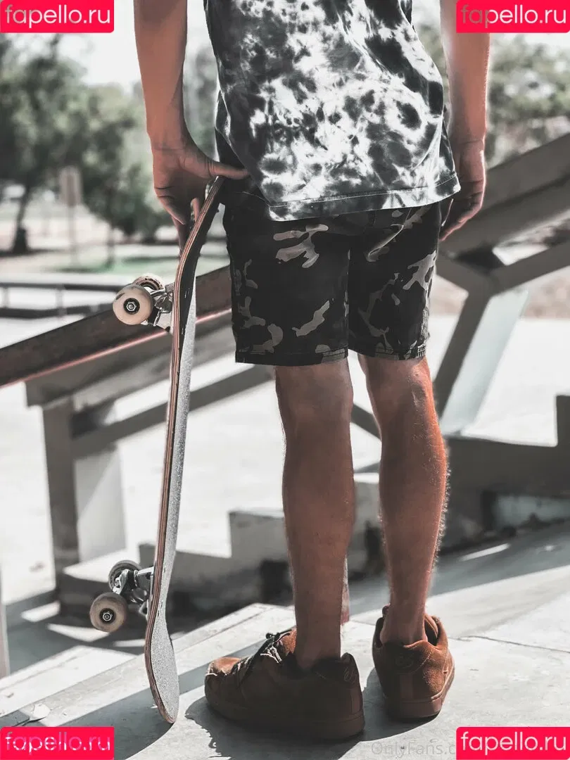 skaterrboi Onlyfans Photo Gallery 