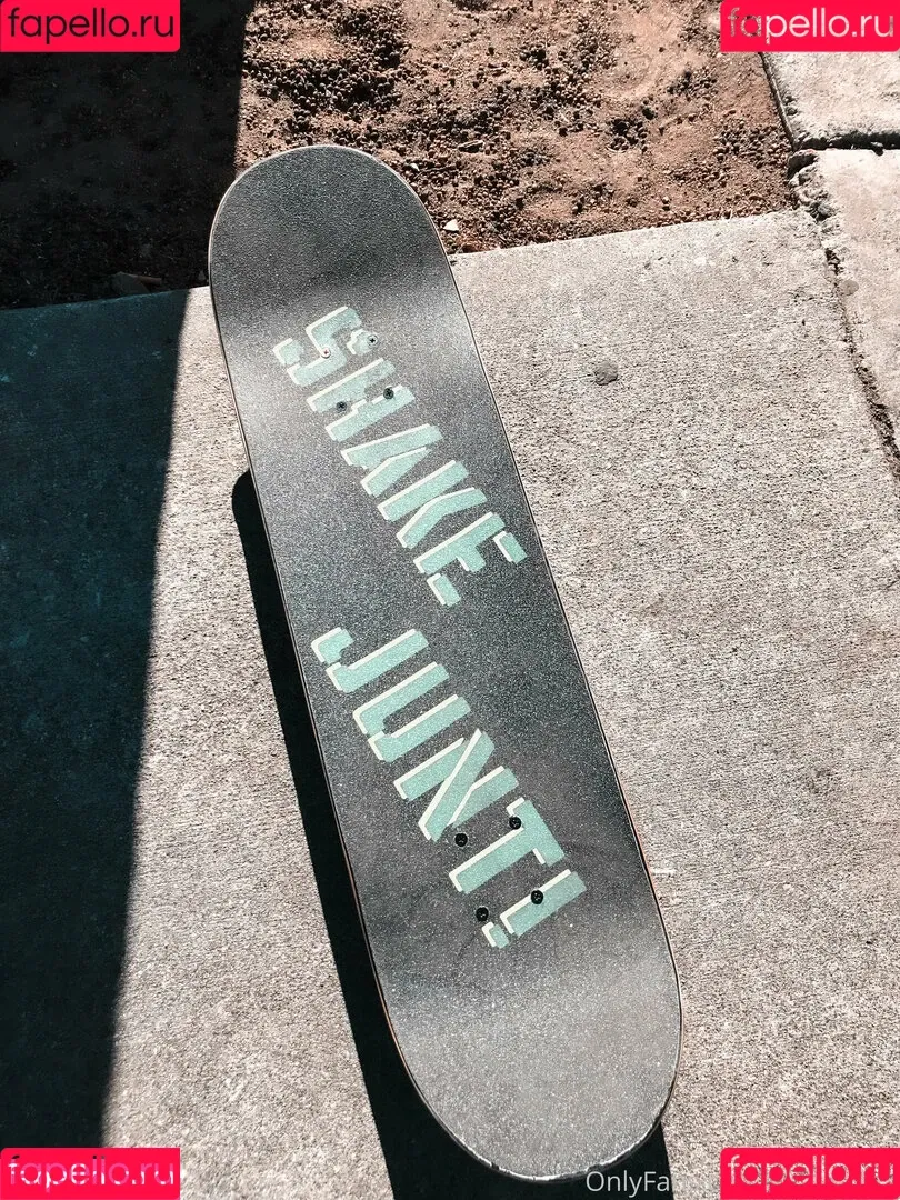 skaterrboi Onlyfans Photo Gallery 