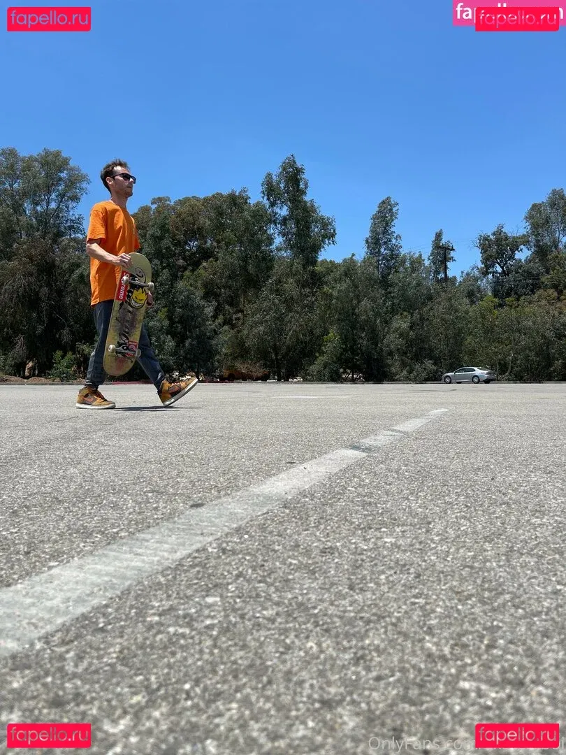 skaterrboi Onlyfans Photo Gallery 