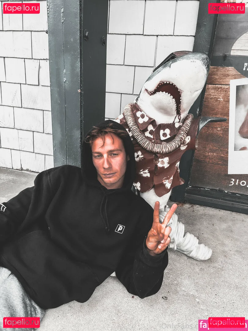 skaterrboi Onlyfans Photo Gallery 