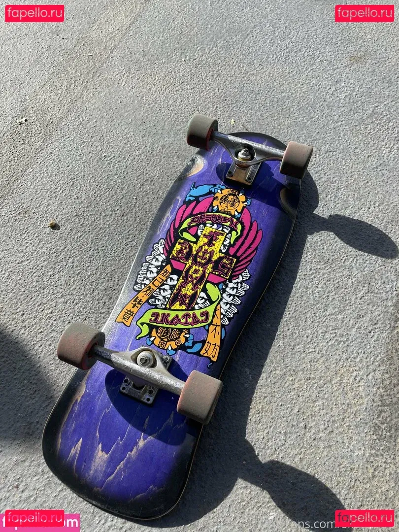 skaterrboi Onlyfans Photo Gallery 