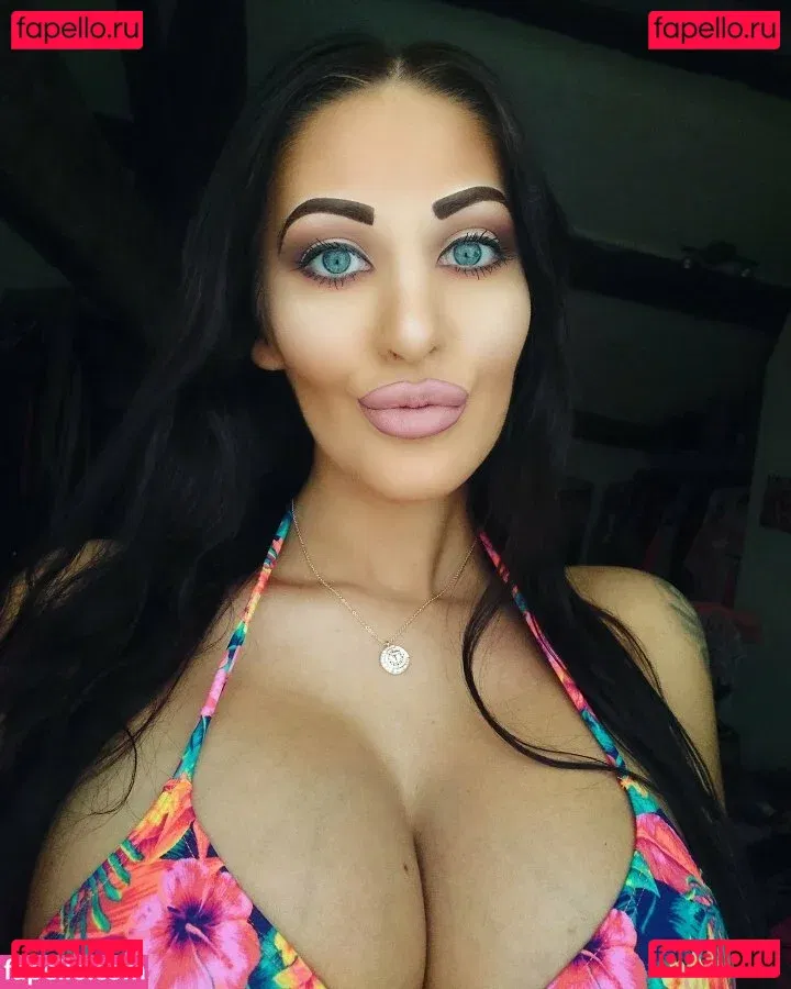 hailey.xxx Onlyfans Photo Gallery 