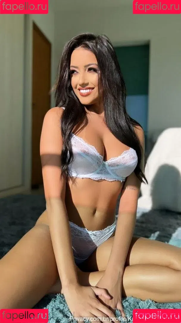 Karlyane Menezes Onlyfans Photo Gallery 
