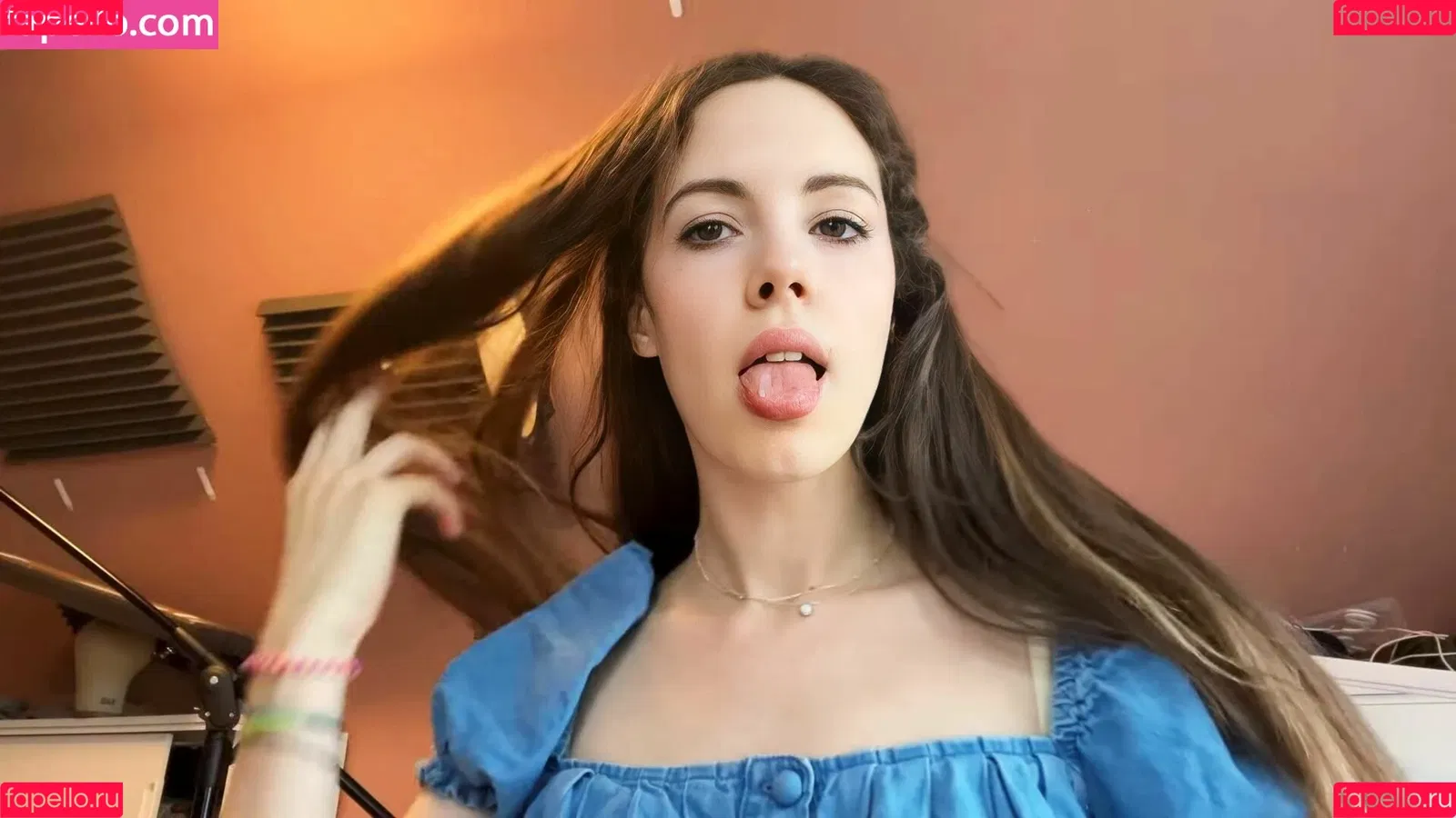 Rapunzel ASMR Onlyfans Photo Gallery 