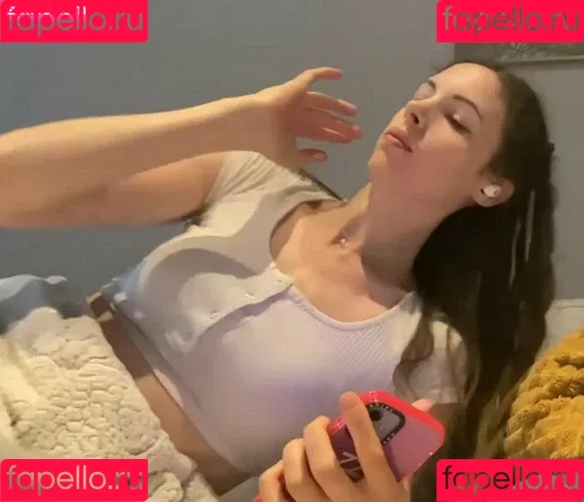 Rapunzel ASMR Onlyfans Photo Gallery 