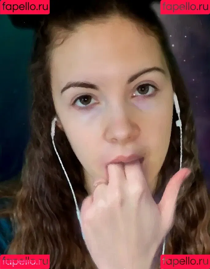 Rapunzel ASMR Onlyfans Photo Gallery 