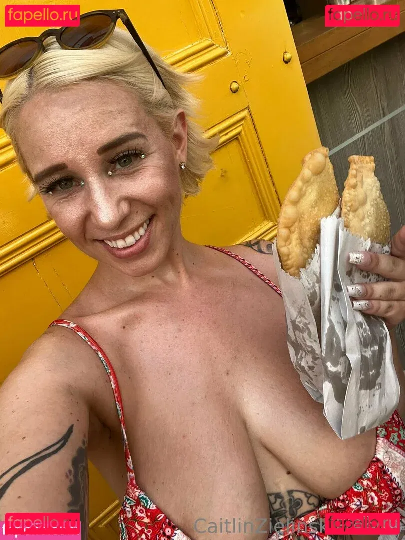 caitlinzielinski Onlyfans Photo Gallery 