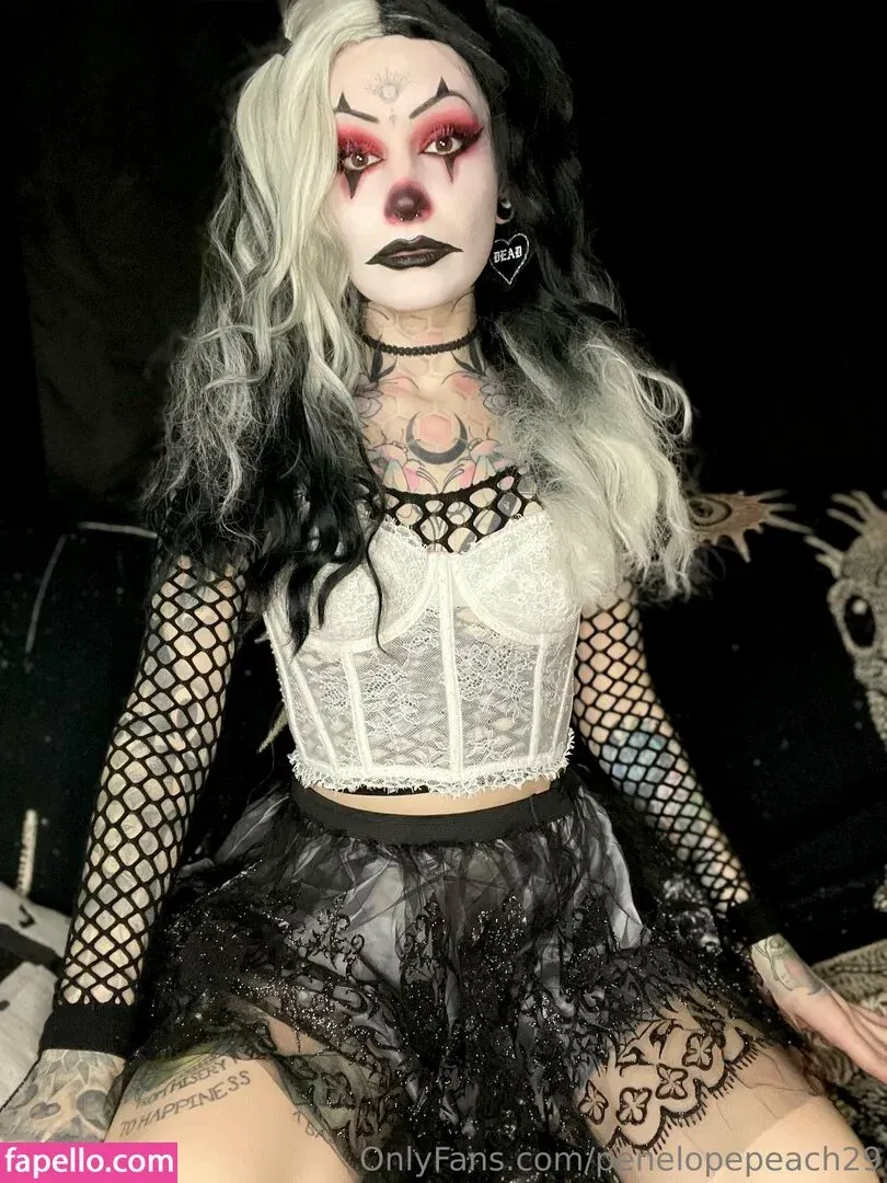 penelopepeach29 Onlyfans Photo Gallery 