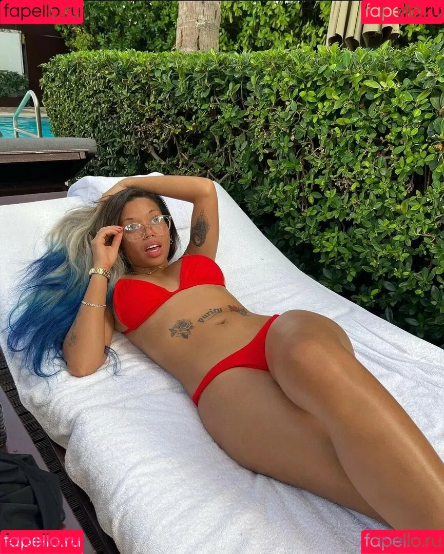 Smosh Girls Onlyfans Photo Gallery 
