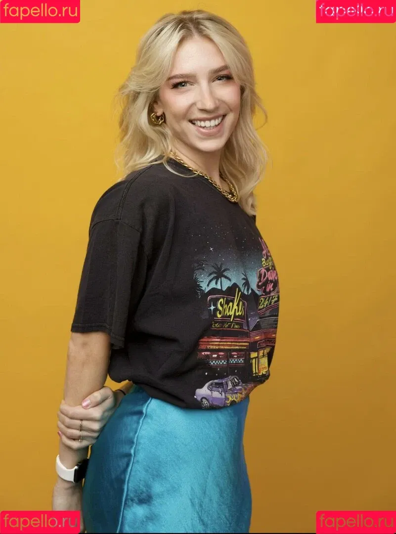 Smosh Girls Onlyfans Photo Gallery 
