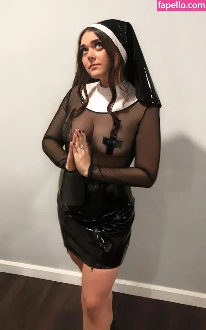 Smosh Girls Onlyfans Photo Gallery 