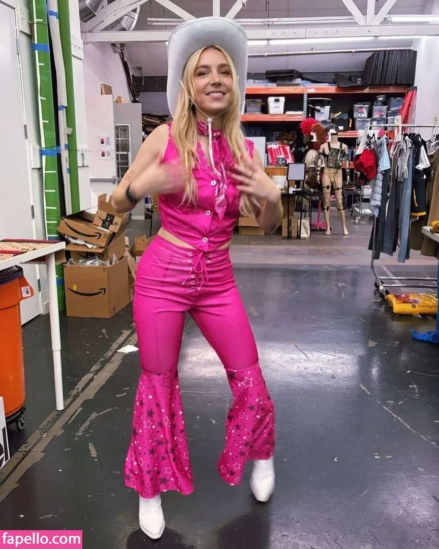 Smosh Girls Onlyfans Photo Gallery 