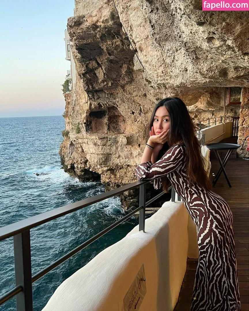 Smosh Girls Onlyfans Photo Gallery 