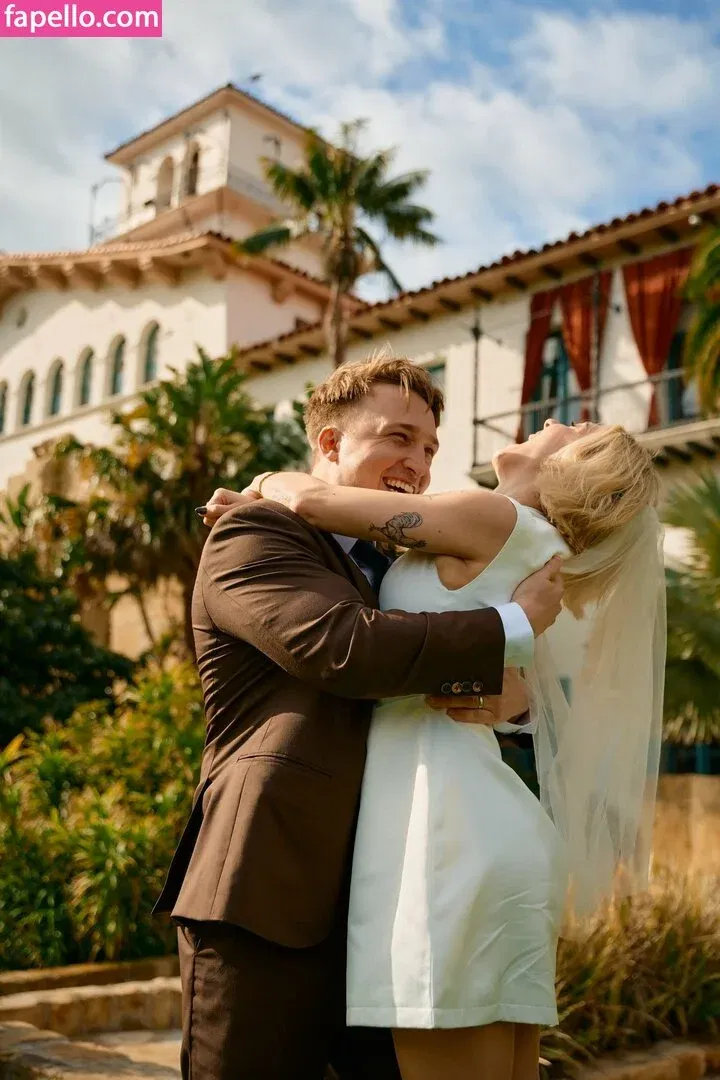 Smosh Girls Onlyfans Photo Gallery 