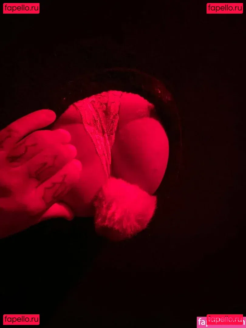 Aurora SIlver Onlyfans Photo Gallery 