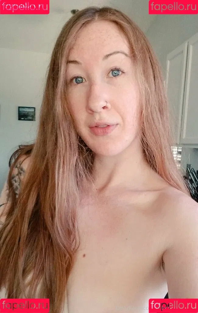 ellierowynfans Onlyfans Photo Gallery 