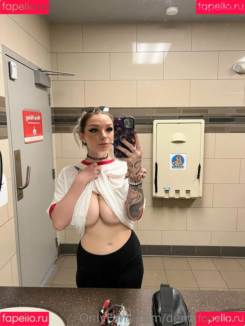 demon.fatale Onlyfans Photo Gallery 