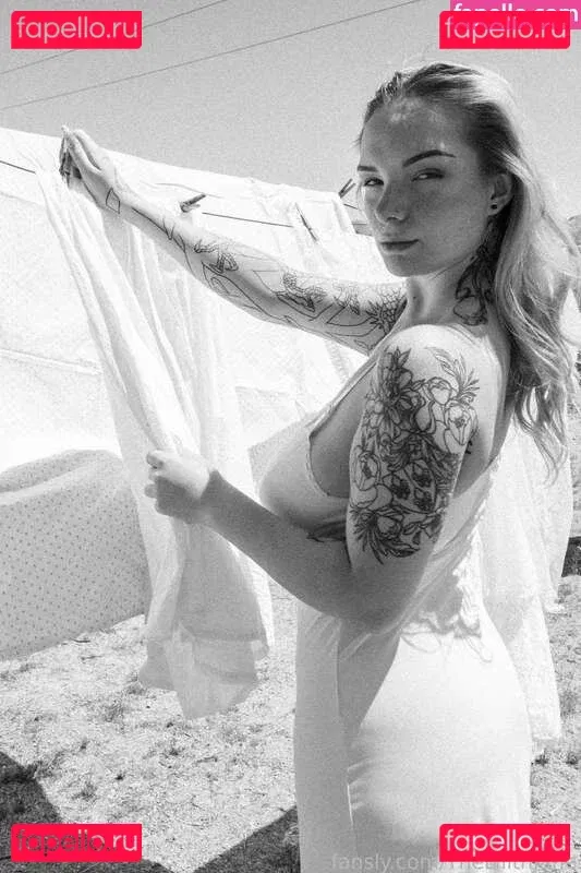 demon.fatale Onlyfans Photo Gallery 