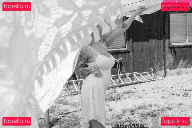 demon.fatale Onlyfans Photo Gallery 