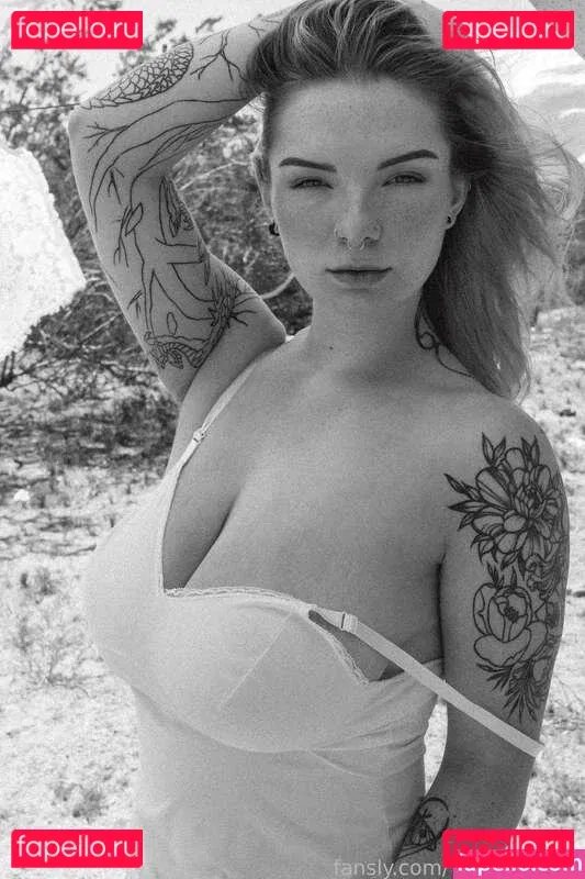 demon.fatale Onlyfans Photo Gallery 