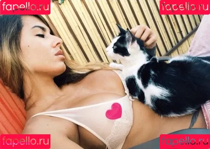 Khalyla Kuhn Onlyfans Photo Gallery 