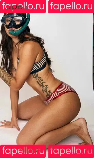 Khalyla Kuhn Onlyfans Photo Gallery 