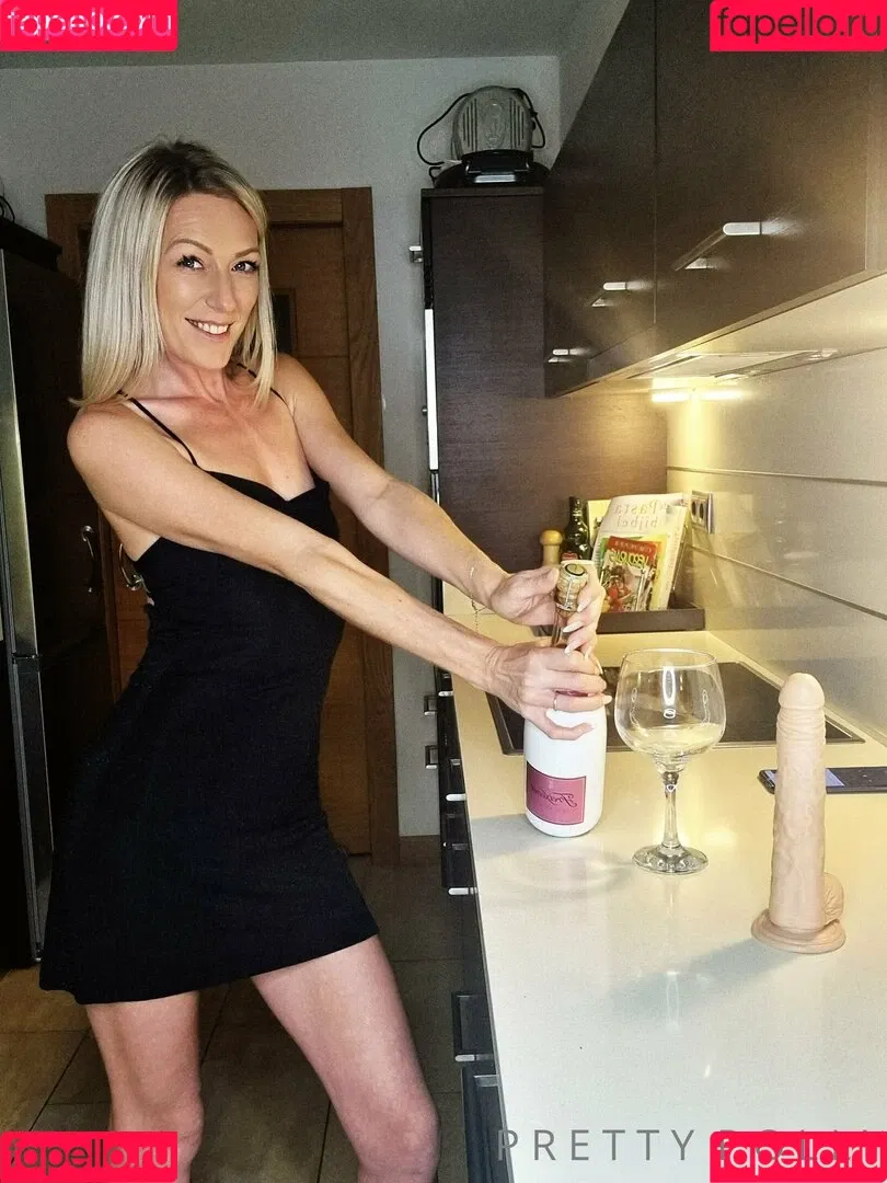 prettypolly Onlyfans Photo Gallery 