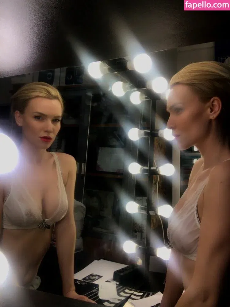 Olia Tira Onlyfans Photo Gallery 