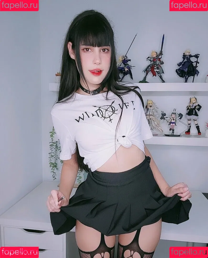 JeanWanWan Onlyfans Photo Gallery 
